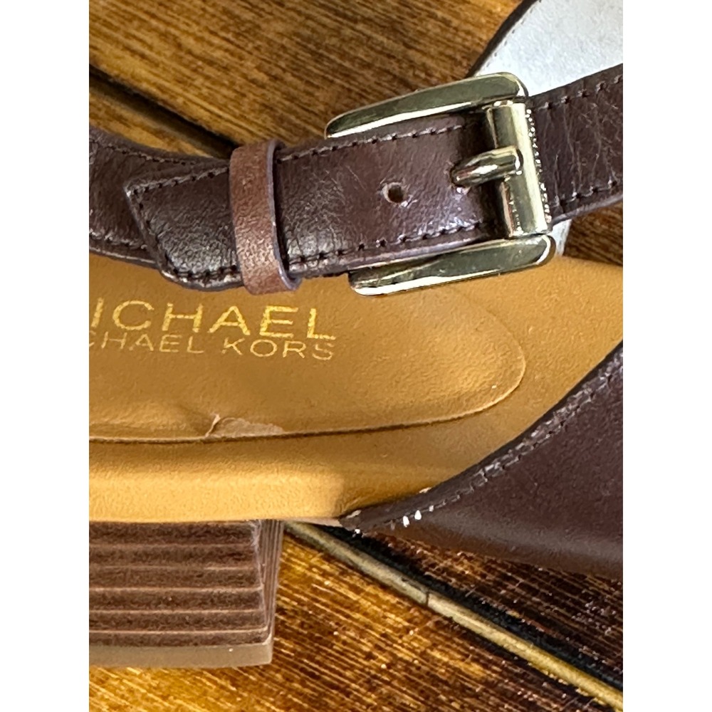 Michael Kors Sandals Women's 10 T-Strap Ankle Buckle Brown Leather Block Heel - Picture 6 of 12